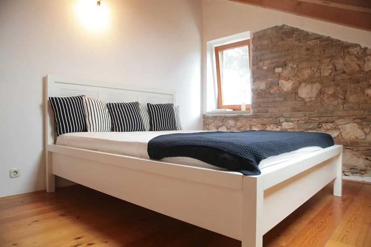 Beautiful Villa On A Small Island Mali Losinj